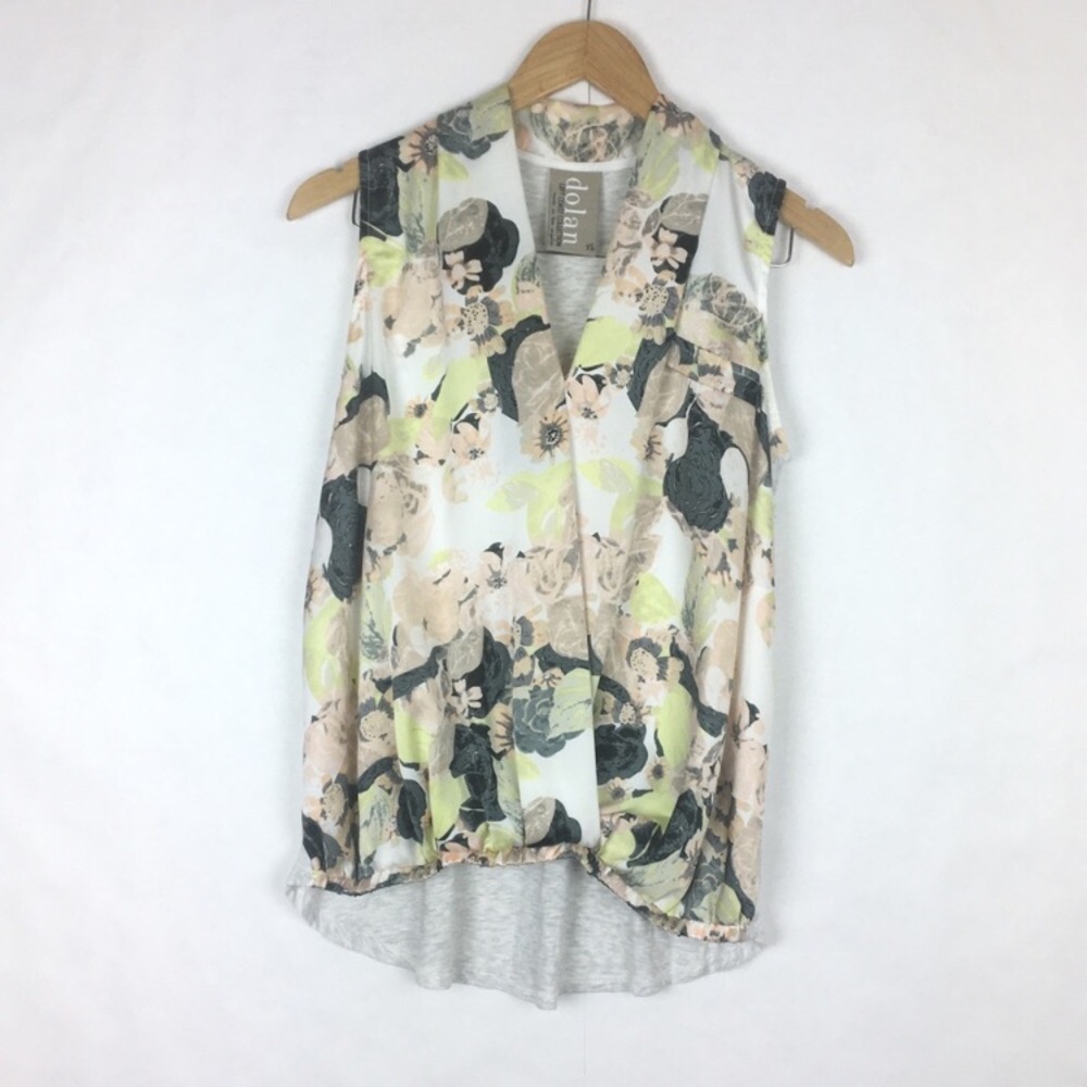Dolan Left Coast Women's Sleeveless Floral Blouse